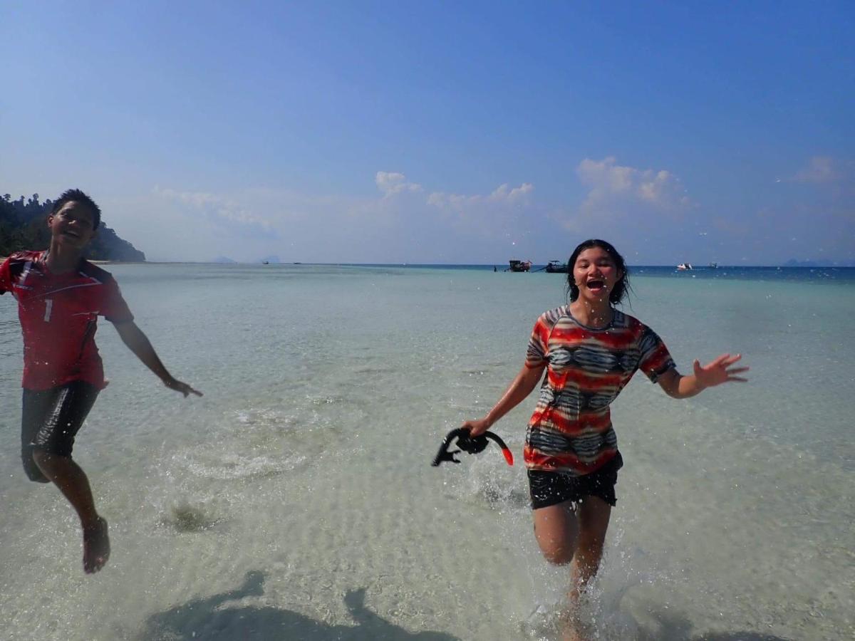 Koh Ngai Sea Open Resort Dış mekan fotoğraf