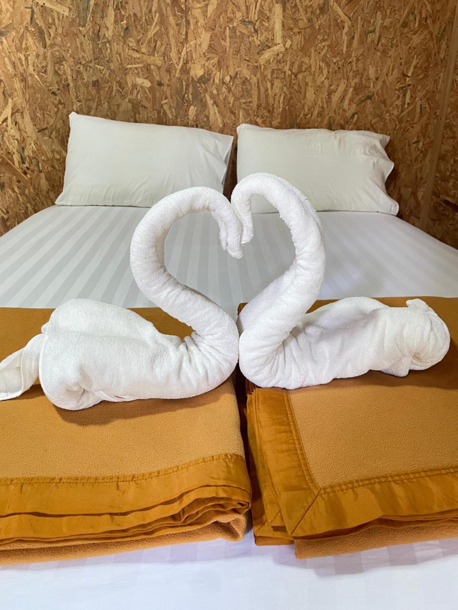 Koh Ngai Sea Open Resort Dış mekan fotoğraf